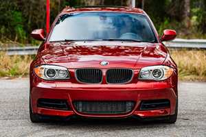 BMW 135i Coupé 2012 Usado, Sin Reserva, Transmisión Manual de 6 Velocidades, Paquete M Sport, Rojo Vermillion Metalizado, Sin Modificaciones - Product Image 3