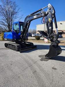 Para Kubota Engine 8 Ton Mini Excavator Machine Stock Precio bajo Bomba de excavadora sobre orugas Mini Digger Accesorios al por mayor - Product Image 3