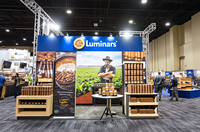 Industrie des cigares et des tuyaux de qualité supérieure PCA Show 20x20 Stand d'exposition avec affichage rétroéclairé par LED avec étagères et panneau suspendu
