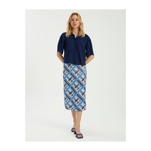 Falda lápiz plateada con estampado a cuadros para mujer, moderna y elegante - Product Image 1