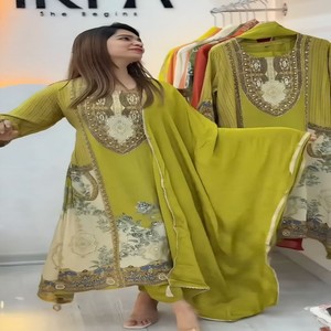 Conjunto de Kurti, Pantalón y Dupatta VASTRA COTTAGE para Mujer, Estilo Francés Pesado, Estampado Digital, Trabajo a Mano, Manga Larga, Traje Étnico Cosido - Product Image 5