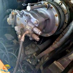 Excavadora Mini Usada Komatsu ZX360-3, Modelo 2014, Capacidad de Cucharón de 1.5m, 3200 Horas, Buen Estado, Motor en Buen Estado, Precio Económico - Product Image 5