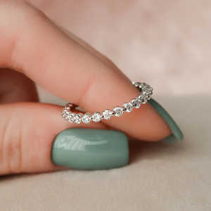 แหวนเงิน925เพชรโมอีสทรงกลมสีเงินสำหรับขอแต่งงานแหวนสุดหรู - Product Image 2