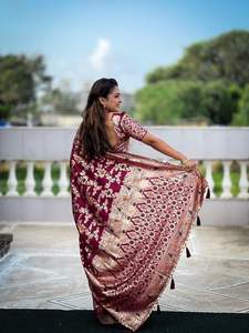 Saree en soie douce pure viscose avec design de tissage Zari pour femme - Product Image 6