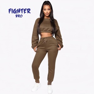Trajes de jogging para mujer Slim Fit Algodón Sin marca Crop Top Etiqueta privada Mujeres 2 piezas Tech Fleece Chándal Set - Product Image 3