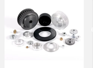 Poulie de distribution en acier et aluminium de précision OEM Options d'alésage de dents personnalisées usinées CNC pour les systèmes de convoyeur Transmission de puissance - Product Image 5