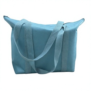 Sac isotherme classique en non-tissé avec poignées, fermeture éclair, résistant à l'eau, écologique, durable, thermique, grand format - Product Image 3