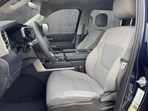 2022 Toyota Tun DRA SR5รถมือสอง - Product Image 2