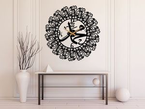 Elegante Reloj de Pared de Hierro para Decoración de Sala de Estar, que Mejora el Ambiente Interior con un Diseño Clásico de Metal y una Visualización del Tiempo Atemporal - Product Image 6