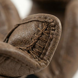 Gants de boxe professionnels en cuir authentiques et neufs avec logo personnalisé, antidérapants, unisexes pour l'entraînement de boxe - Product Image 5