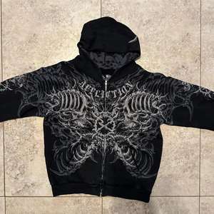 Sudaderas con Capucha Unisex de Felpa Transpirable con Lavado Ácido, Logotipos Bordados en 3D Personalizados, de Algodón 100% de 310g, Efecto Desgastado Superior, para Invierno - Product Image 3