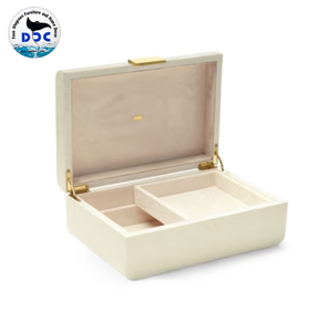 Caja de Joyería Grande de Terciopelo de Lujo Personalizada DPC, Estilo Moderno Shagreen, Disponible en 2 Colores, Decorada con Accesorios Dorados, Modelo 0006 - Product Image 6