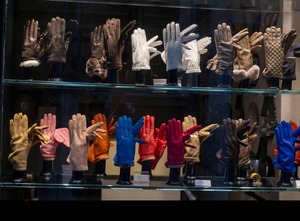 Gants d'hiver en cuir thermique pour femmes Style peau de mouton de qualité supérieure avec doublure en polaire Écran tactile Utilisation quotidienne par temps froid - Product Image 6