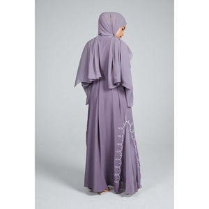 Abaya ouverte couleur unie lavande Aura avec perles embellissements Style modeste vente en gros dames musulmanes Thobe/Thawb - Product Image 1