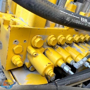 Excavadora de Orugas Grande Usada Komatsu PC450-8 en Venta, de Segunda Mano, Buen Precio, 45 Toneladas de Peso Operativo, Incluye Motor - Product Image 2