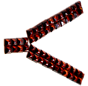 อัญมณีโกเมนสีแดงตัดเหลี่ยมเพชรพลอยหลวมธรรมชาติจากอินเดียสำหรับการทำเครื่องประดับ - Product Image 4