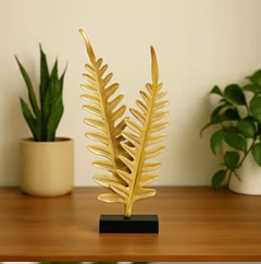 รูปปั้นขนนกโลหะสีทองเครื่องประดับบนโต๊ะหรูหราฐานอะคริลิคใส - Product Image 4