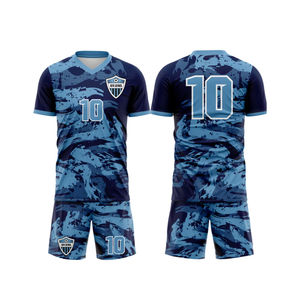 Juego de uniformes de fútbol impresos sublimados de diseño personalizado OEM hechos con tela de poliéster 100% transpirable de secado rápido sin costuras - Product Image 2
