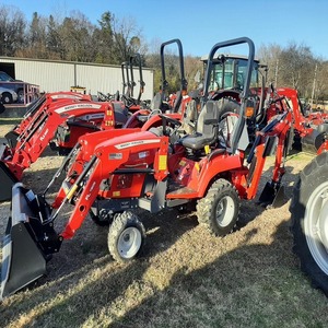 Tracteur Massey Ferguson GC1725M 25 CV avec chargeur frontal et pelle arrière 4x4, capacité de levage puissante, entretien facile - Product Image 6