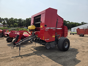 Livraison rapide - Presse à balles ronde Massey Ferguson 2946 d'occasion 2022 - Prix compétitif - Bon état - Product Image 2