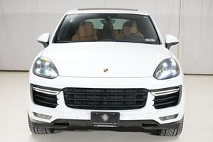 Porsche Cayenne Turbo USADO de 2017 - Product Image 1