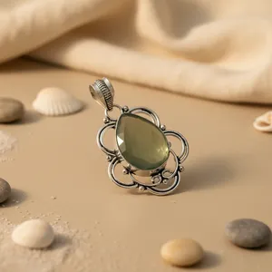 Women's 925 Silver <b>Rainbow</b> Quartz Pendant Necklace Vintage Style Solitaire Bezel Setting Everyday Wear Crystal Charm - Product Image 2