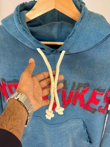 Sweat à capuche imprimé de style vintage pour hommes de haute qualité en coton lourd avec strass personnalisé sweats à capuche lavés à l'acide - Product Image 4