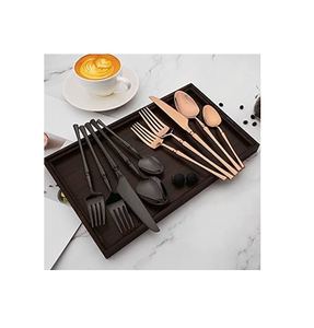 Ensemble de couverts en métal noir au design unique, ensemble de 5 pièces avec couverts en acier et cuivre miroir pour la nourriture à un prix abordable - Product Image 1