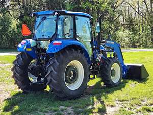 2024 Hollan PowerStar série 75 tracteur FPT moteur avec composants de base pompe roulement de boîte de vitesses - Product Image 4