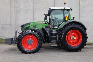 Tractor agrícola usado Fendt con alto rendimiento de trabajo Tractor agrícola Maquinaria Fendt 933 Vario Tractor a la venta - Product Image 3