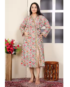 Robe en coton à manches longues avec fermeture à nouer et peignoir confortable mi-long à imprimé floral avec poches pour la maison ou le spa - Product Image 3