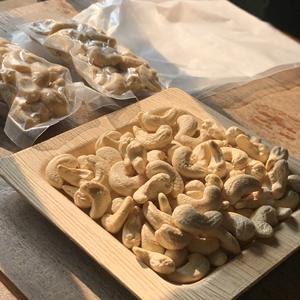 Ventes chaudes de noix de cajou blanches du Vietnam, qualité W320, fraîches, biologiques, 100% naturelles, avec emballage sous vide pour la transformation alimentaire - Product Image 4