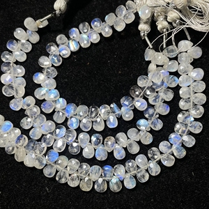 Cuentas de Briolette con forma de pera facetada de piedra lunar arcoíris, piedras preciosas blancas naturales de alta calidad, forma de almendra calibrada - Product Image 2