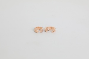 ต่างหูเครื่องประดับแฟชั่นคุณภาพมาตรฐานสําหรับงานแต่งงานและโอกาสพิเศษจากอินเดีย - Product Image 2