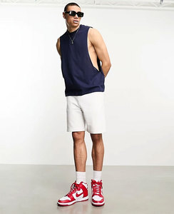 Camiseta sin mangas personalizada de alta calidad para hombre, Camiseta deportiva para hombre en color blanco, camiseta sin mangas de algodón transpirable uniforme - Product Image 4