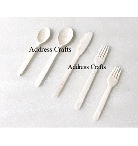 Ensemble de couverts en résine écologique vaisselle 5 pièces couverts dernière conception décor de table de fête de mariage en résine pour la maison hôtel restaurant - Product Image 4