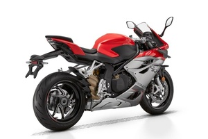 Moto sportive 900cc à 4 cylindres en ligne, modèle haute performance - Product Image 4