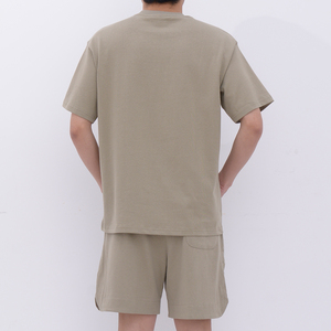 Ropa deportiva de ocio de estilo callejero para hombre, conjunto de dos piezas, pantalones cortos de manga corta con cuello en V de punto transpirable para conjuntos de camisetas de verano - Product Image 2