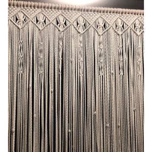 Rideau en macramé bohème fait main, décoration murale bohème pour mariages et maison, en coton et bois, motif végétal - Product Image 2