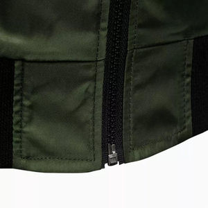 Chaqueta Bomber de Primavera para Hombre, Diseño Moderno, con Cuello Alto y Logotipo Frontal, Resistente al Viento, 100% Poliéster, Informal - Product Image 2