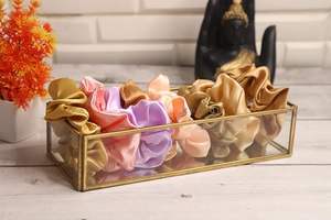 Fabricación india de latón elegante con organizador de vidrio, tienda de cosméticos, joyería y artículos esenciales diarios en estilo disponible para la venta - Product Image 2