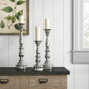 Pilier de bougie en métal décoratif de table le plus vendu pour la décoration de la maison et du mariage Pilier de bougie plaqué argent - Product Image 3
