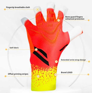 Gants de gardien de but de football professionnels personnalisés en latex et cuir antidérapants et résistants à l'usure - Product Image 4