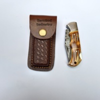 Damas personnalisé fait à la main multi fonctionnel survie en plein air couteau pliant manche en os brûlé couteau de poche avec étui en cuir