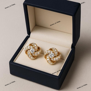 Pendientes con Diamantes de Moissanita con Diseño Elegante, Pendientes de Botón Redondos con Baño de Rodio para Mujer - Product Image 2