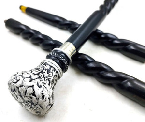 Bâton de marche décoratif élégant pour hommes de luxe de qualité supérieure à la mode canne à poignée pour la randonnée et les activités de plein air - Product Image 4