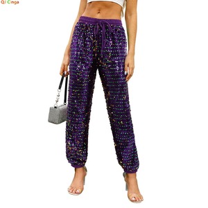 Pantalones morados con cordones para mujer, perfectos para discotecas, fiestas y actuaciones, cuenta con adornos de lentejuelas metálicas redondas - Product Image 1