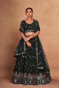 La dernière tenue de créateur à feuilles persistantes haute sur demande Georgette lourde Lehenga Choli & Dupatta broderie et paillettes travail à vendre - Product Image 5