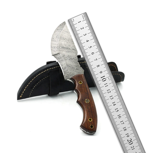 Couteau de traqueur de chasse en acier Damas fait à la main personnalisé avec manche en bois de rose meilleure qualité couteau de traqueur Damas supporté OEM - Product Image 2