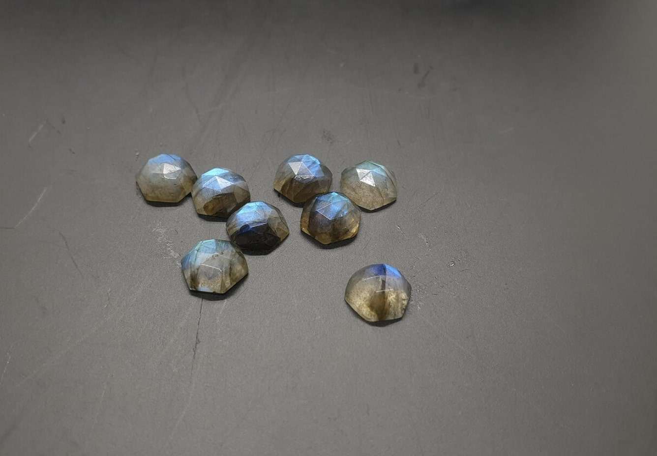 แสดงเป็นภาพ